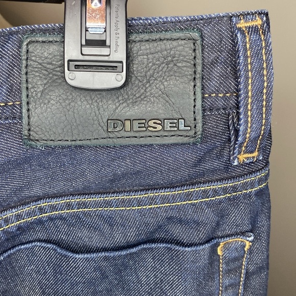 Diesel 'Viker' Regular-Straight Denim Jeans in Dark Blue (36W x 32L) - Picture 8 of 9